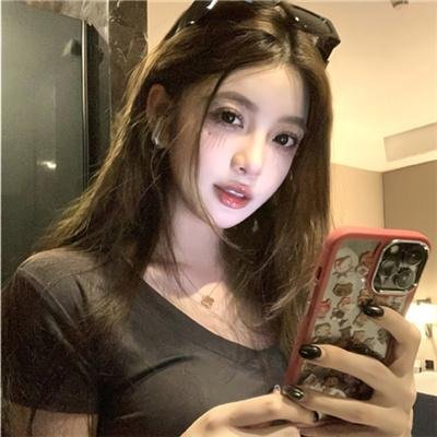 她不知道那些鸟的名字